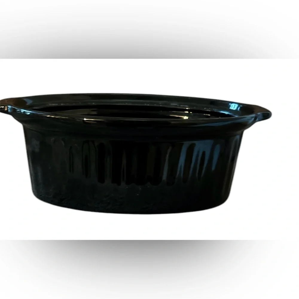 Vintage ceramic duck casserole dish with lid 2 two pieces